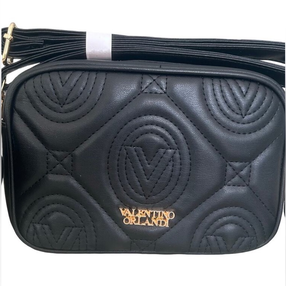 🖤 NWT Valentino Orlandi Black Quilted Crossbody & Camera Bag  + Change Purse🖤 - Picture 2 of 9